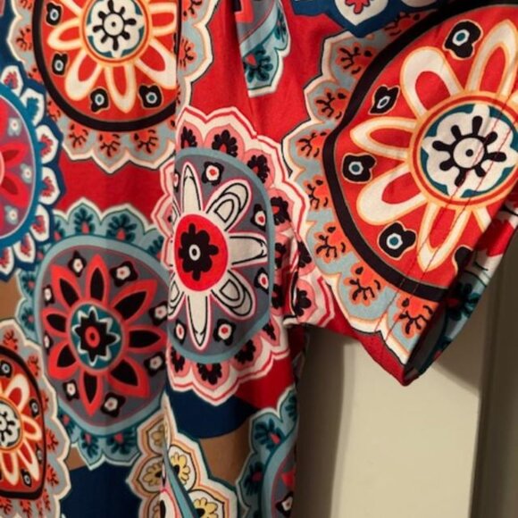 Bright Colored top, no brand, size 28W - Picture 2 of 10